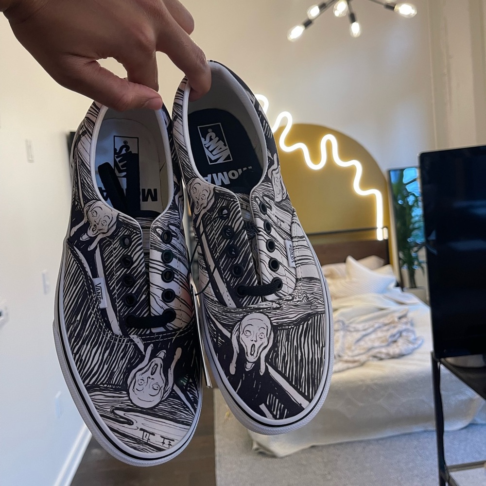 Vans “MoMA” edition low tops
